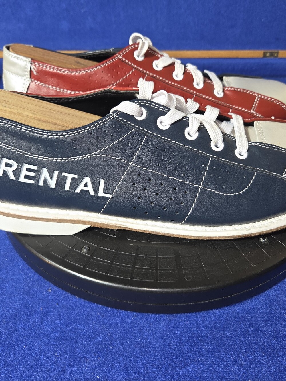 Men's Classic Navy Blue, Silver & Red, 'RENTAL' Leather Bowling Shoes, Sz. 11-US
